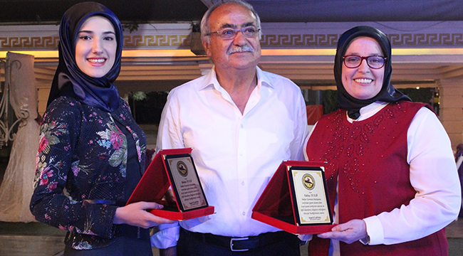 BiR BORNOZA 30 BiN TL'LiK ARSA BAĞIŞLADI
