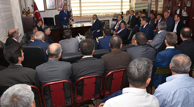MUHTARLAR BAŞKAN ŞEVKAN'I ZİYARET ETTİ