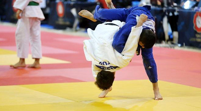 JUDODA DENİZLİ AYRICALIĞI