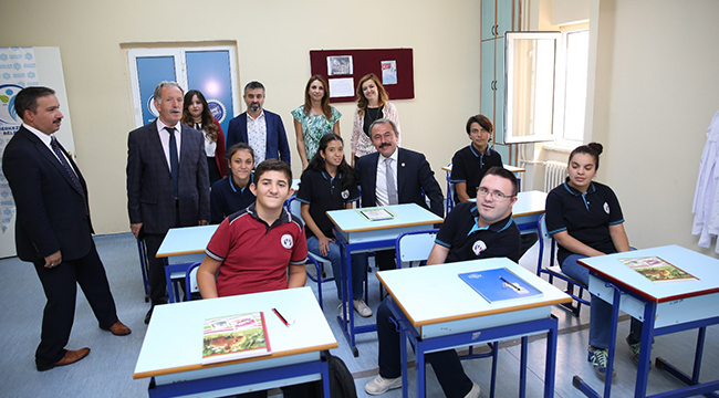 MİLLETVEKİLİ TİN'İN ÖĞRETMENLER GÜNÜ MESAJI