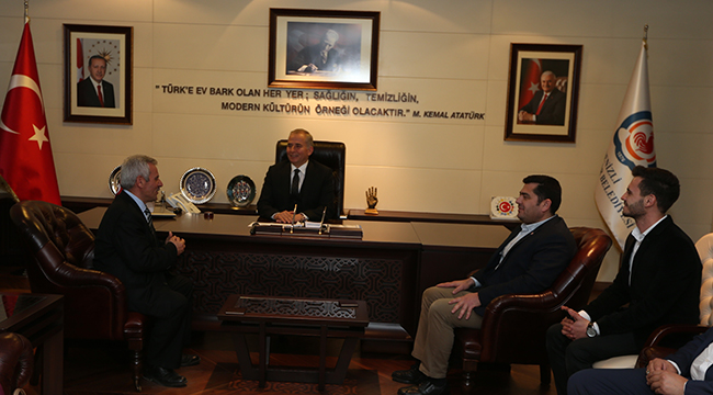 AK PARTİ ÇAL’DAN BAŞKAN ZOLAN’A ZİYARET