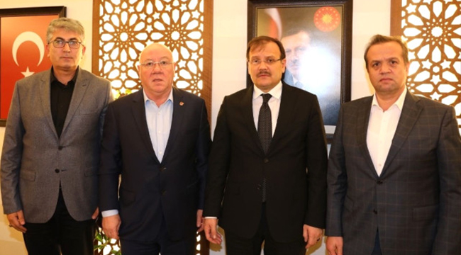 TGK HEYETİ, ÇAVUŞOĞLU’NA BASININ SORUNLARINI ANLATTI