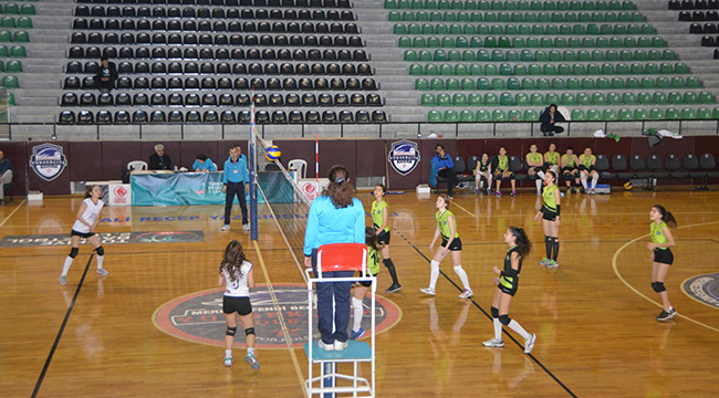 FİLEDE HEDEF PLAY OFF