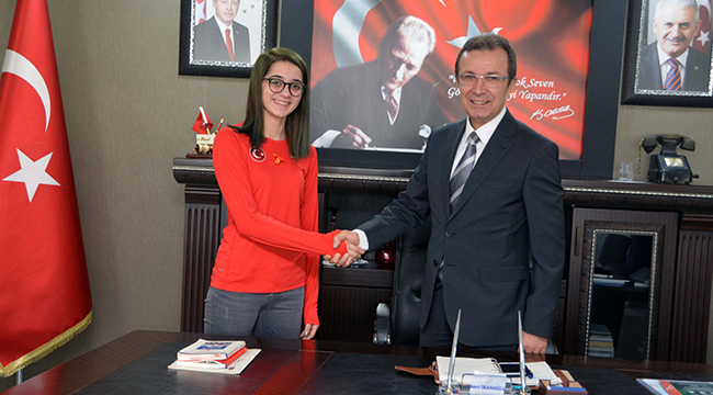 YÜKSEK ATLAMADA YÜKSEK HEDEFLER