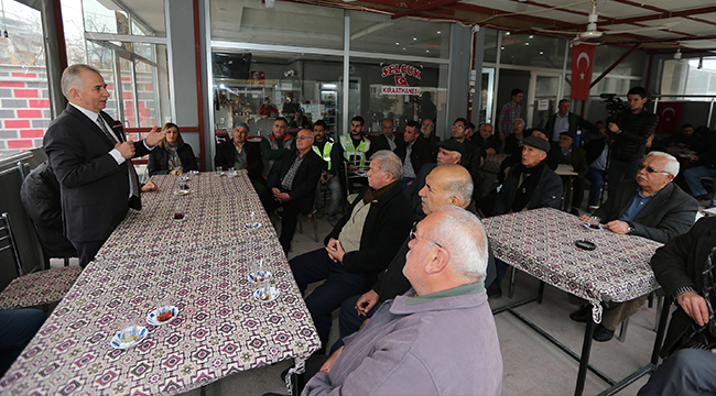 ZOLAN FATİH'TE VATANDAŞLARLA KUCAKLAŞTI