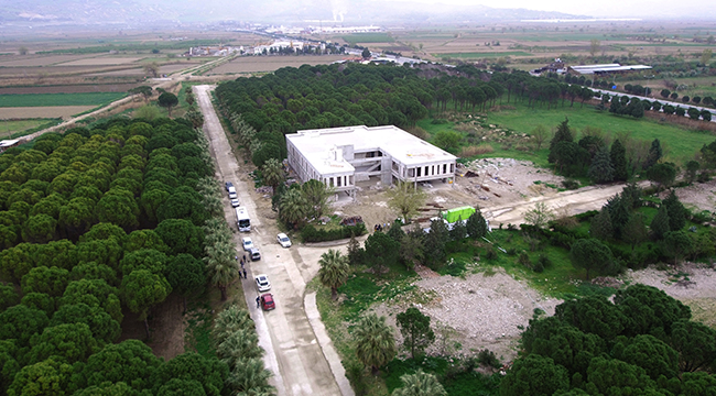 PROJESİ ARAZİDEKİ AĞAÇLARA GÖRE ÇİZİLDİ