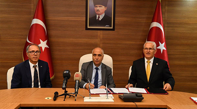 ÖZER İLK PROTOKOLE İMZA ATTI