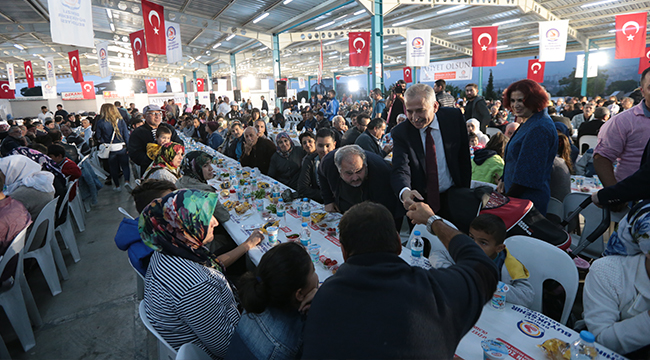 İFTAR GELENEĞİ BAHÇELİEVLER’DE DEVAM ETTİ