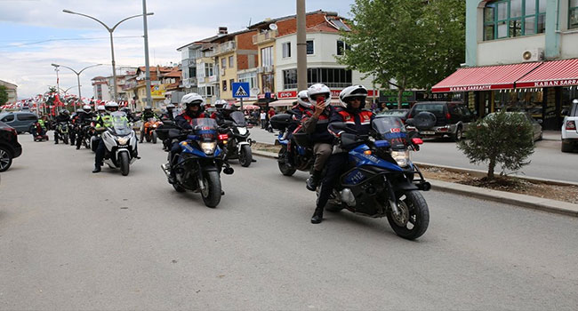 DENİZLİ’DE BİNLERCE OLAYI ÇÖZDÜLER