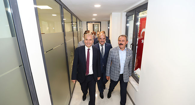 MODERN MECLİS SALONU RESMEN AÇILDI