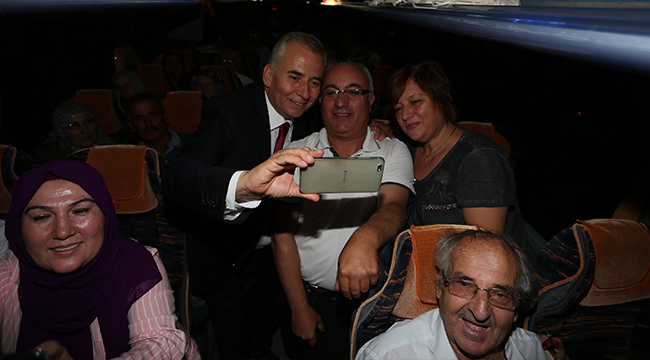 BURSA VE ÇANAKKALE GEZiSi SÜRÜYOR
