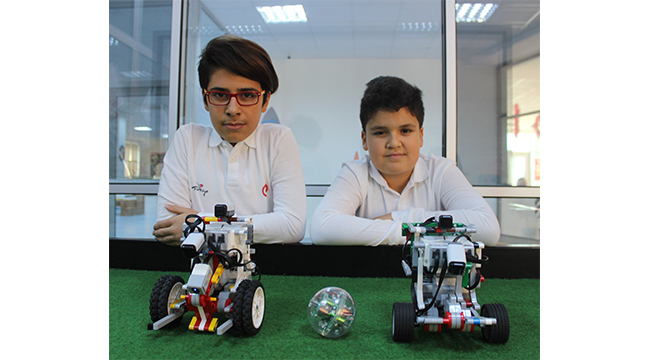 TOP OYNAYAN ROBOT YAPTILAR