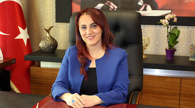 ÖZTÜRK, DİŞ HEKİMLERİNİN GÜNÜNÜ KUTLADI