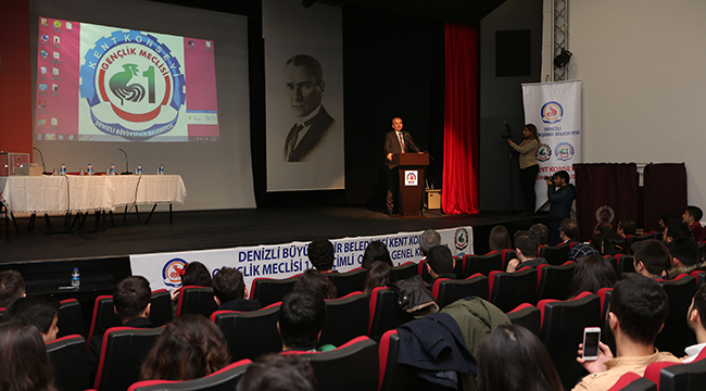 GENÇLİK MECLİSİ YENİ BAŞKANINI SEÇTİ