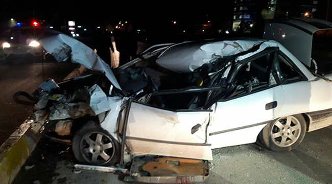 OTOMOBİLDE SIKIŞAN SÜRÜCÜ KURTARILAMADI