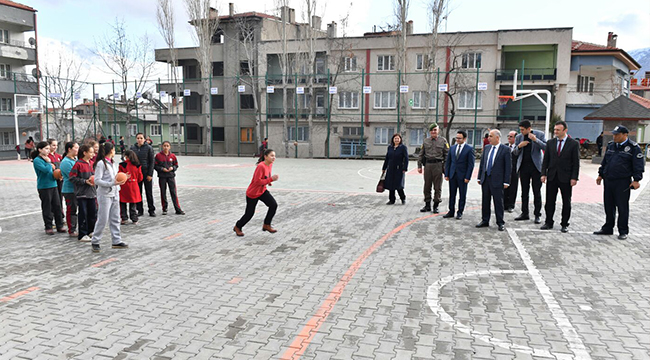 KAMU YATIRIMLARINI YERİNDE İNCELEDİ