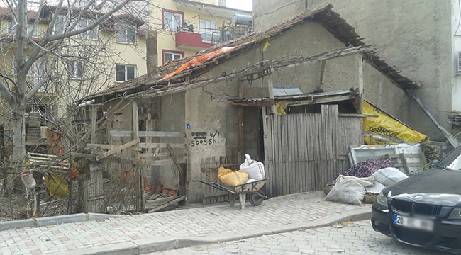 TEHDİT OLUŞTURAN BİNALAR BİR BİR YIKILIYOR
