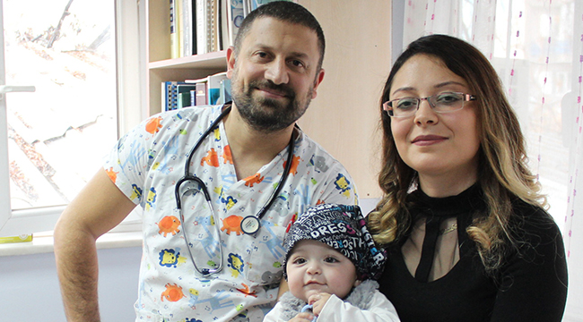 1200 GRAMDI AMELİYATLA HAYATA TUTUNDU