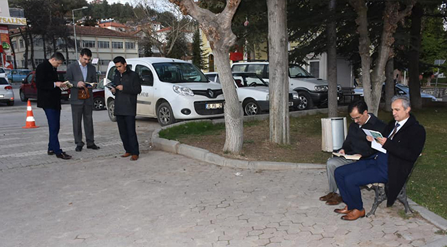 ACIPAYAM KİTAP OKUYOR