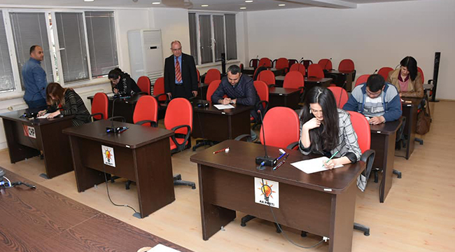 ACIPAYAM BELEDİYESİ'NDE TAŞERON SINAVI YAPILDI