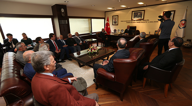 AŞIKLAR BAŞKAN ZOLAN’I ZİYARET ETTİ