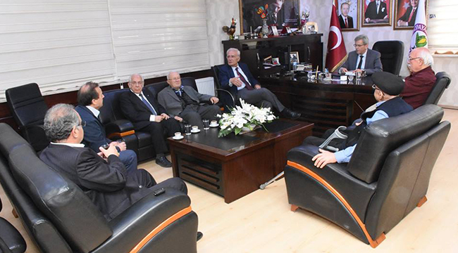 TIKIROĞLUNDAN BAŞKAN ŞEVKAN'A ZİYARET