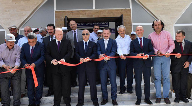 AÇILIŞI PROTOKOL ÜYELERİ YAPTI