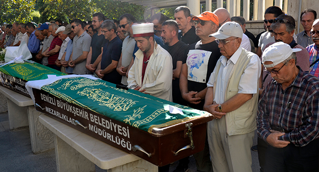 BABA KIZ BİRLİKTE DEFNEDİLDİ