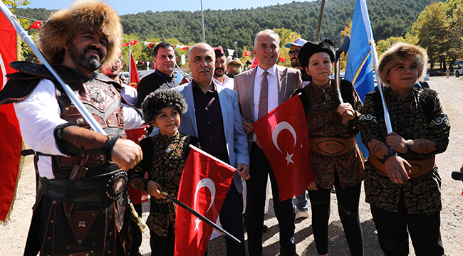 BÜYÜKŞEHİR'DEN TARİHİ ZAFERE COŞKULU ANMA