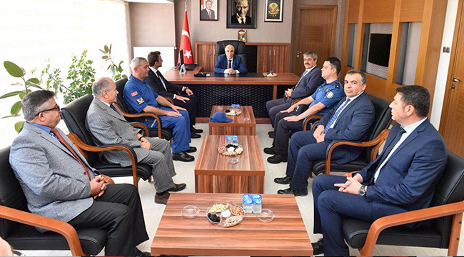 VALİ KARAHAN GÜNEY İLÇESİ’Nİ ZİYARET  ETTİ