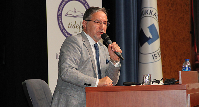 PAÜ'DEN İLAHİYAT ÖĞRENCİLERİNE VİZYON PROGRAMI