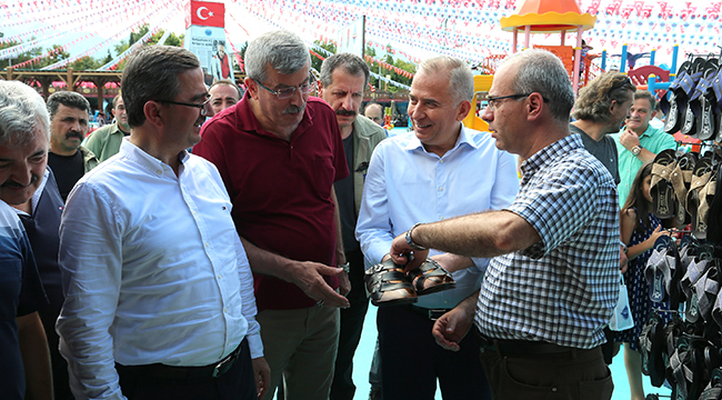CEZAEVi DEĞiL SANKi FABRiKA