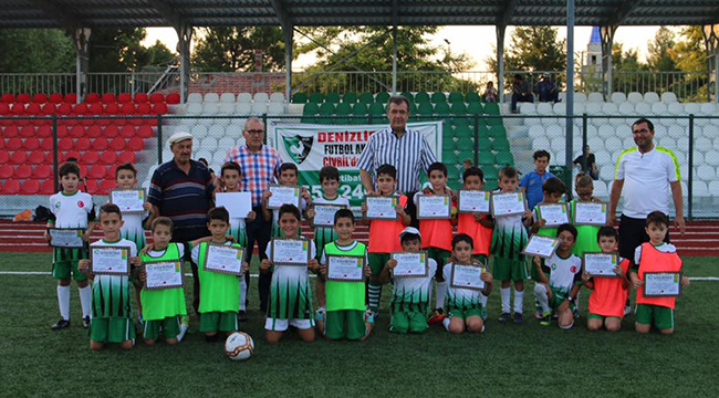 ÇİVRİLLİ MİNİKLER SPORA DOYDU