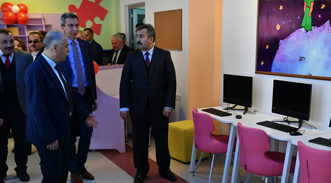 ŞEHİT POLİS AHMET KABUKÇU Z KÜTÜPHANESİ AÇILDI