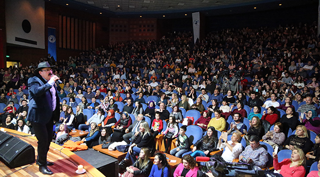 MANÇO ÖLÜMÜNÜN 19. YILINDA KONSERLE ANILDI