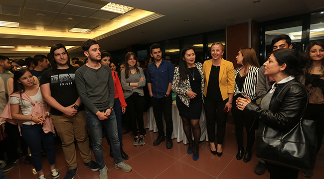 ERASMUS ÖĞRENCİLERİ KÜLTÜREL YEMEKLERİNİ TANITTI