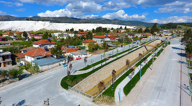 PAMUKKALE'YE BÜYÜKŞEHİR’İN ELİ DEĞDİ