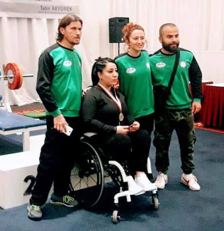 DENİZLİLİ HALTERCİLER ÖDÜLLE DÖNDÜ