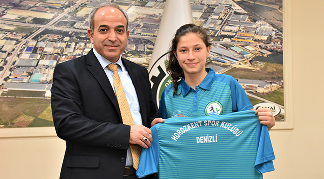 HOROZKENT BAYAN FUTBOL TAKIMI DENİZLİ OSB’DE