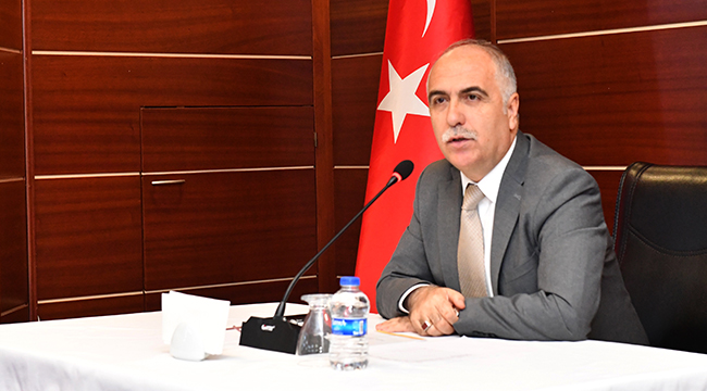KAYMAKAMLAR VALİ KARAHAN İLE BİR ARAYA GELDİ