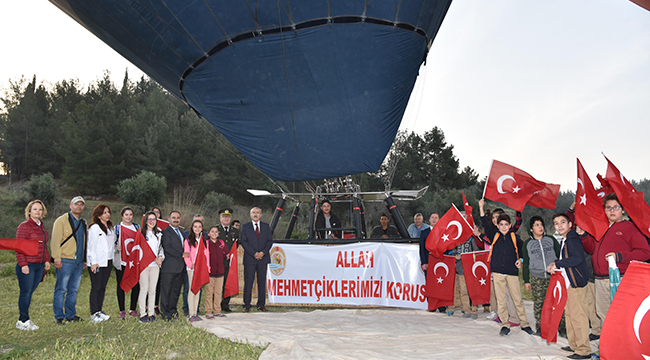 AFRİNDE GÖREVLİ ASKER ÇOCUKLARINA BÜYÜK JEST