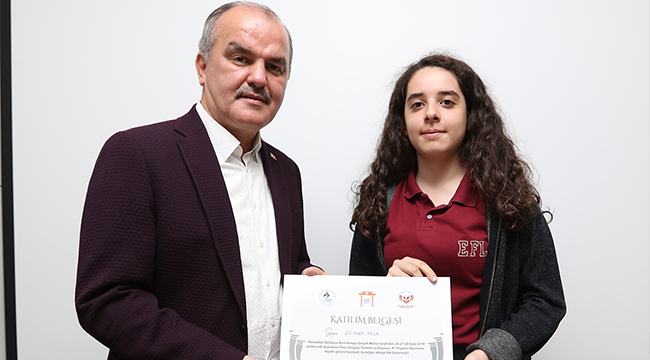 SERTİFİKALARI BAŞKAN GÜRLESİN DAĞITTI