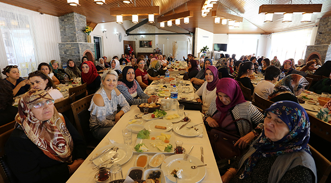 ZOLAN, BENİM MAHALLEM DİYEN KADINLARLA BULUŞTU