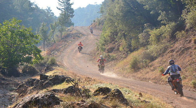 RALLiCiLER İLGİYLE İZLENDİ