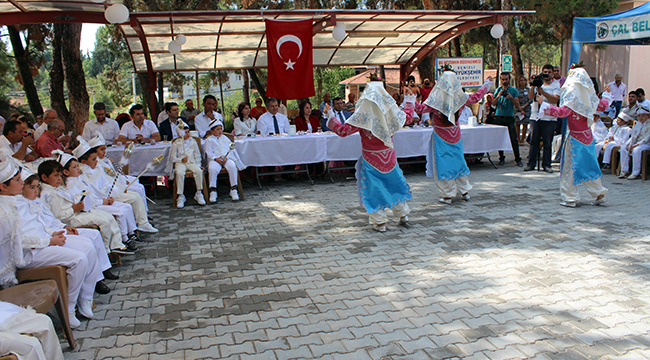 ÇAL’DA TOPLU SÜNNET DÜĞÜNÜ