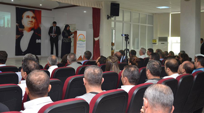 SERTİFİKALARINI TÖRENLE ALDILAR