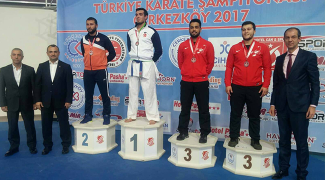DENİZLİLİ MUHAMMET TÜRKİYE ÜÇÜNCÜSÜ OLDU