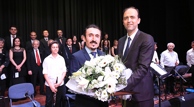 PAÜ TSM KOROSU MÜZİKSEVERLERİ BÜYÜLEDİ