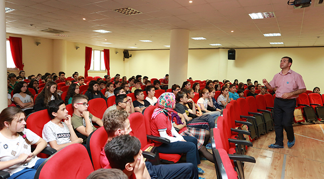 BÜYÜKŞEHİR'DEN SINAV STRESİ VE MOTİVASYON SEMİNERİ
