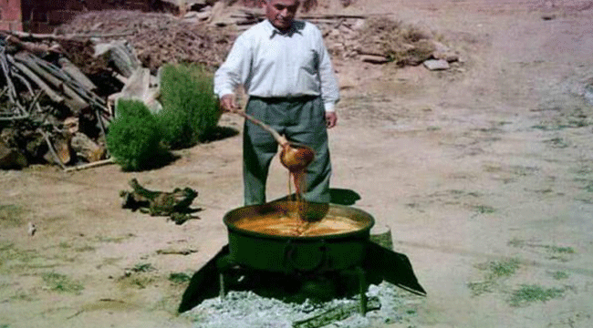 ‘ÇAL KARASI’ PEKMEZ OLUYOR